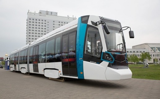 В Минске представили модель белорусско-швейцарского трамвая. Фотографии. Картинка