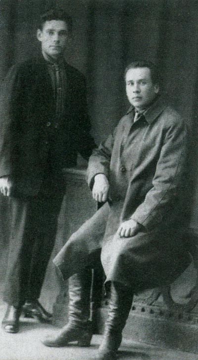 Портрет Кошкина. Кошкин (справа) в Вятке. фото